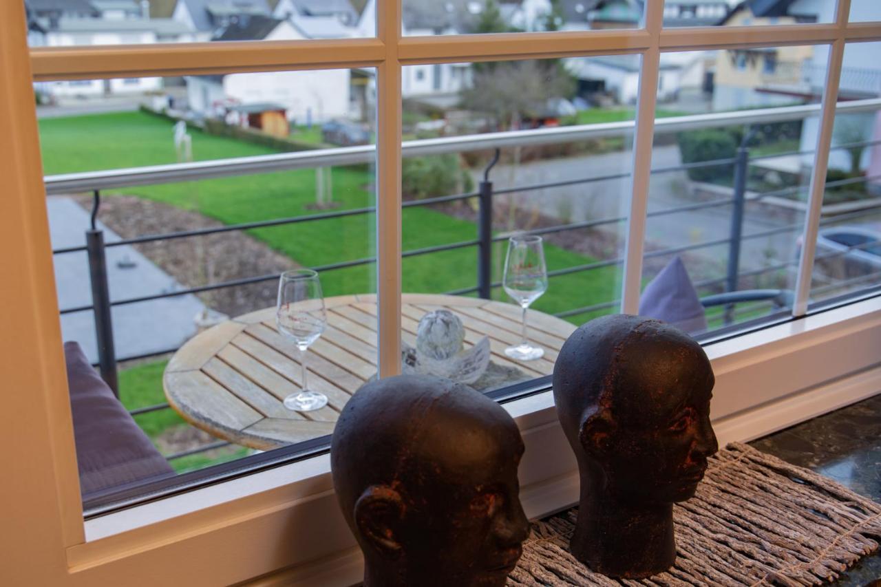 Ferienwohnung Weingut Kdm Креф Екстер'єр фото