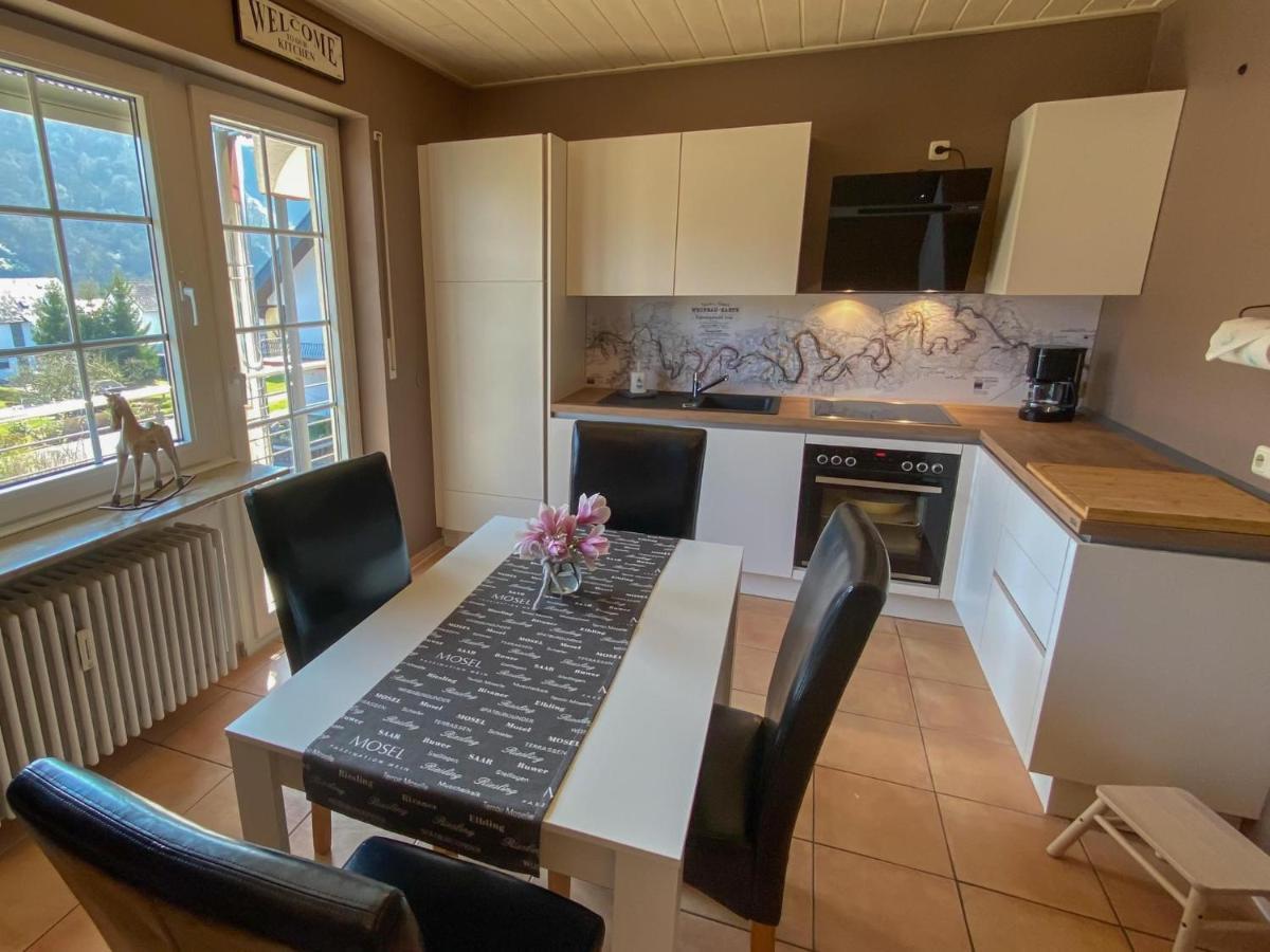 Ferienwohnung Weingut Kdm Креф Екстер'єр фото